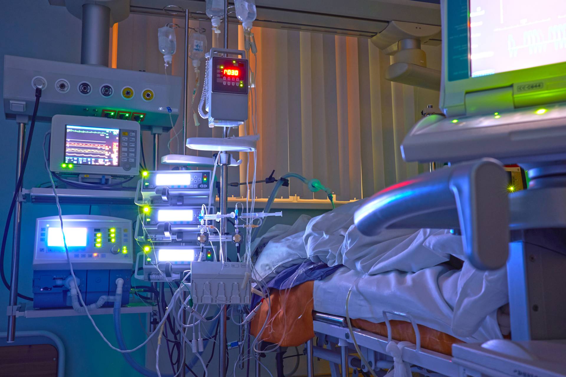 Critical Care & Bedside Imaging | Portable Spectral X-ray for ICU